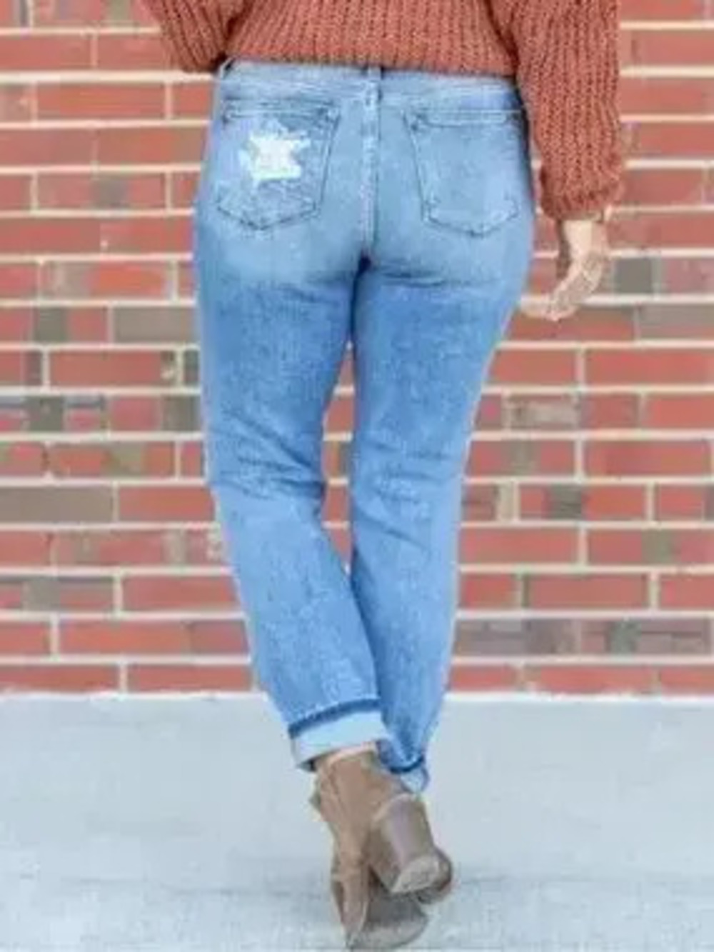 Distressed Skinny Jeans - Picture 4 of 5